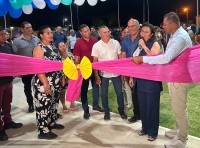 Pitimbu inaugura Praça São Pedro no Assentamento Apasa